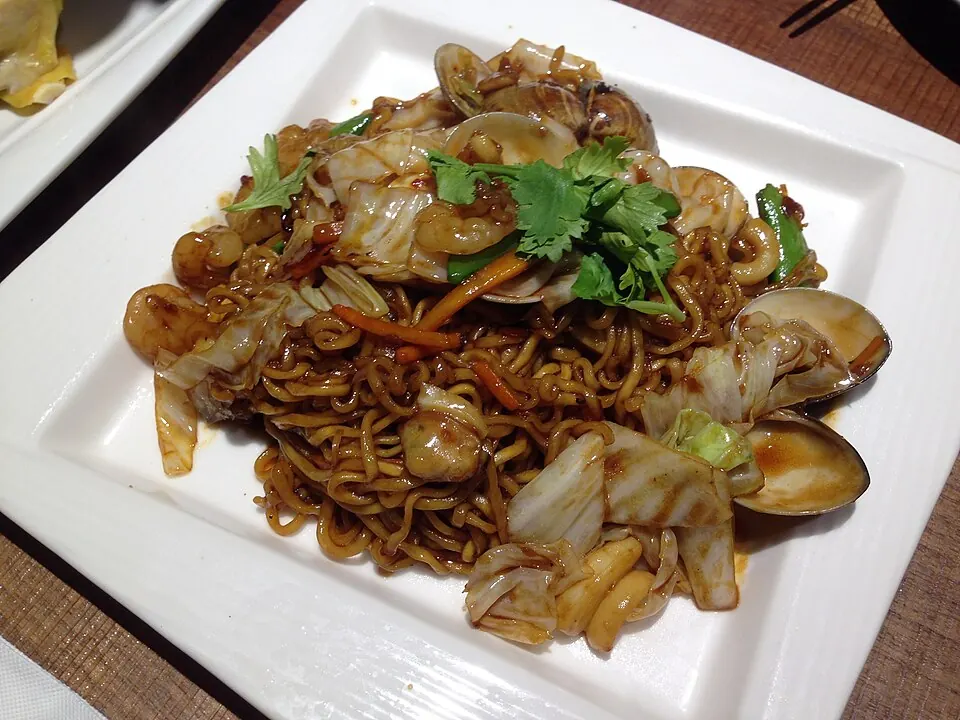 炒泡面, photo 2 of 3