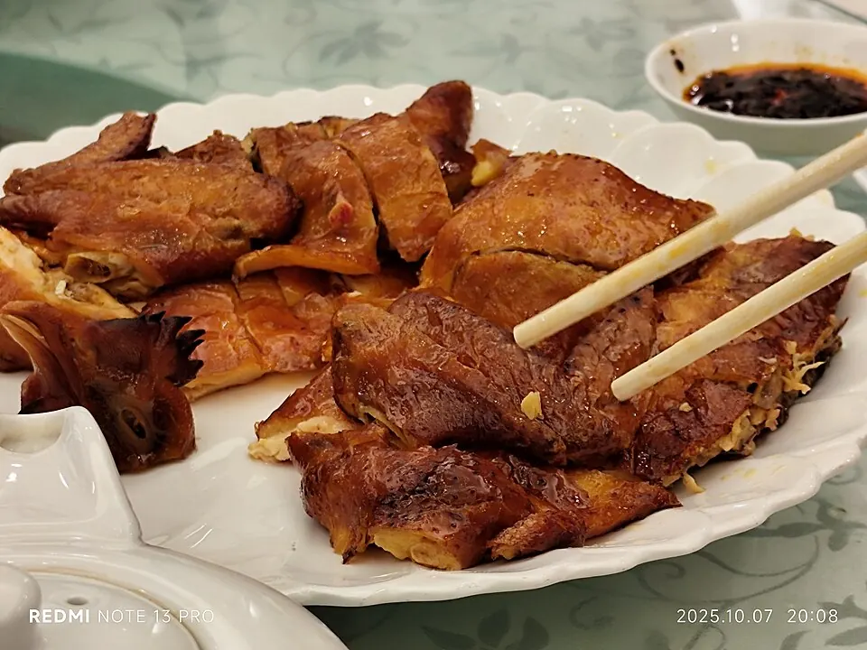 脆皮鸡, photo 2 of 3