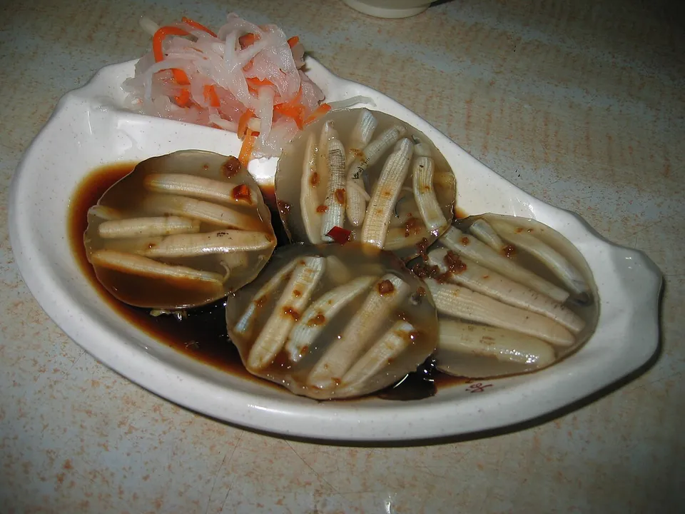 泥丁, photo 1 of 2