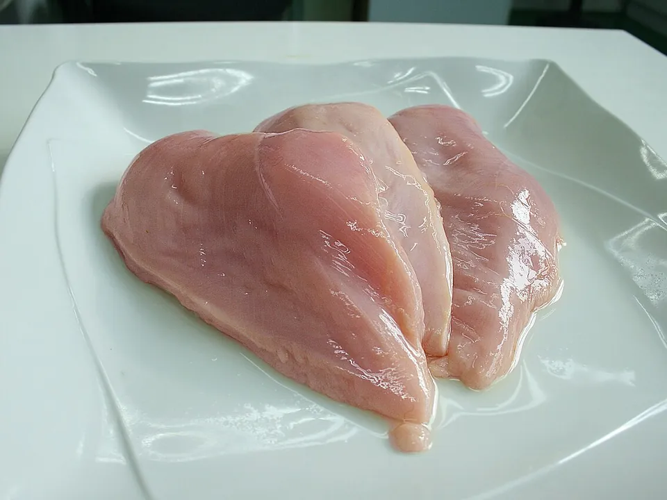 鸡胸肉, photo 1 of 2
