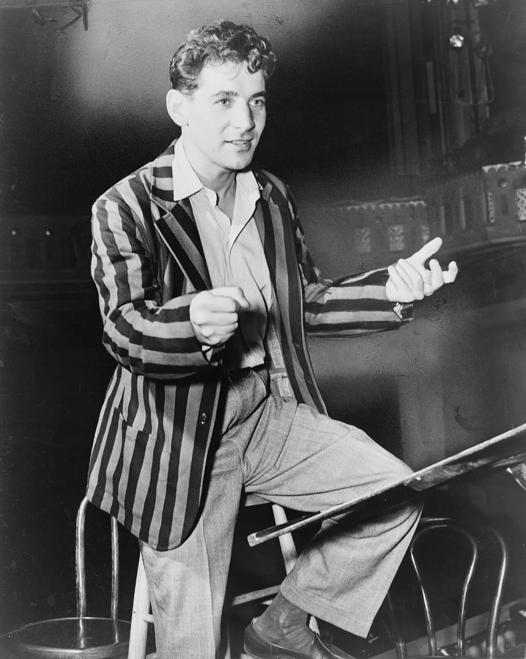 Leonard Bernstein, photo 2 of 2