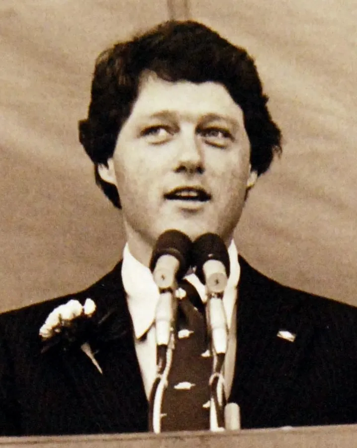 Bill Clinton, photo 2 of 3