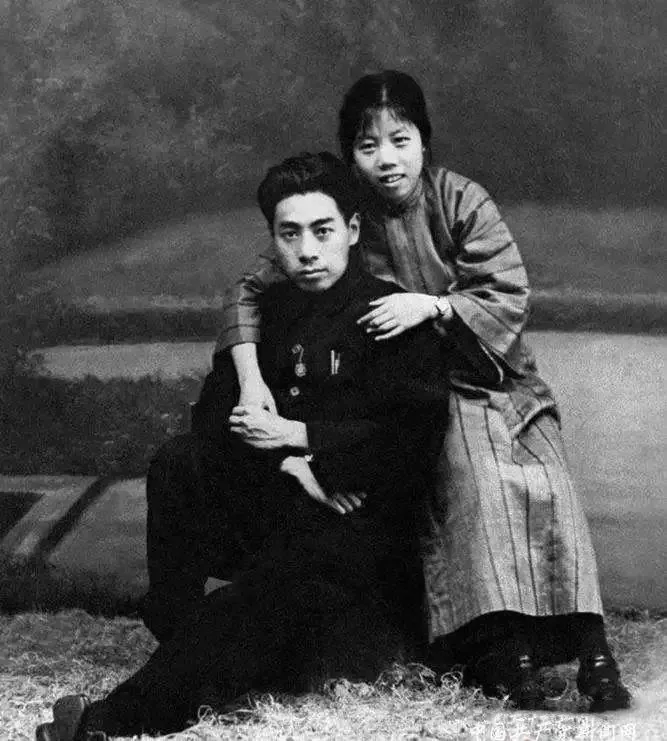Zhou Enlai, photo 3 of 3