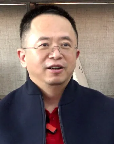 Zhou Hongyi, photo 1 of 2