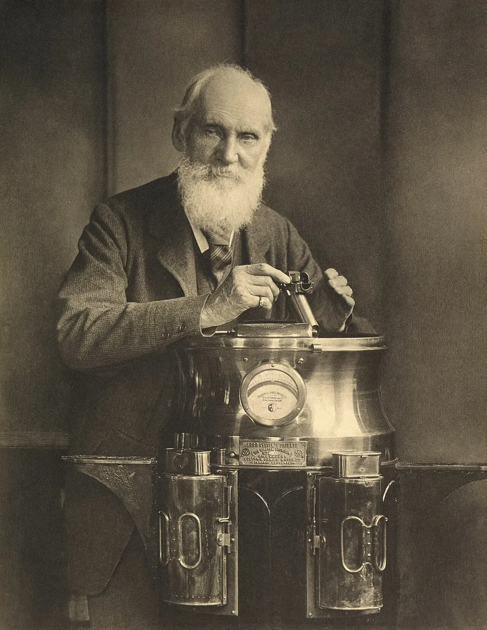 Lord Kelvin, photo 2 of 3