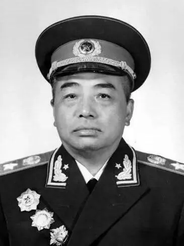 Peng Dehuai, photo 1 of 3
