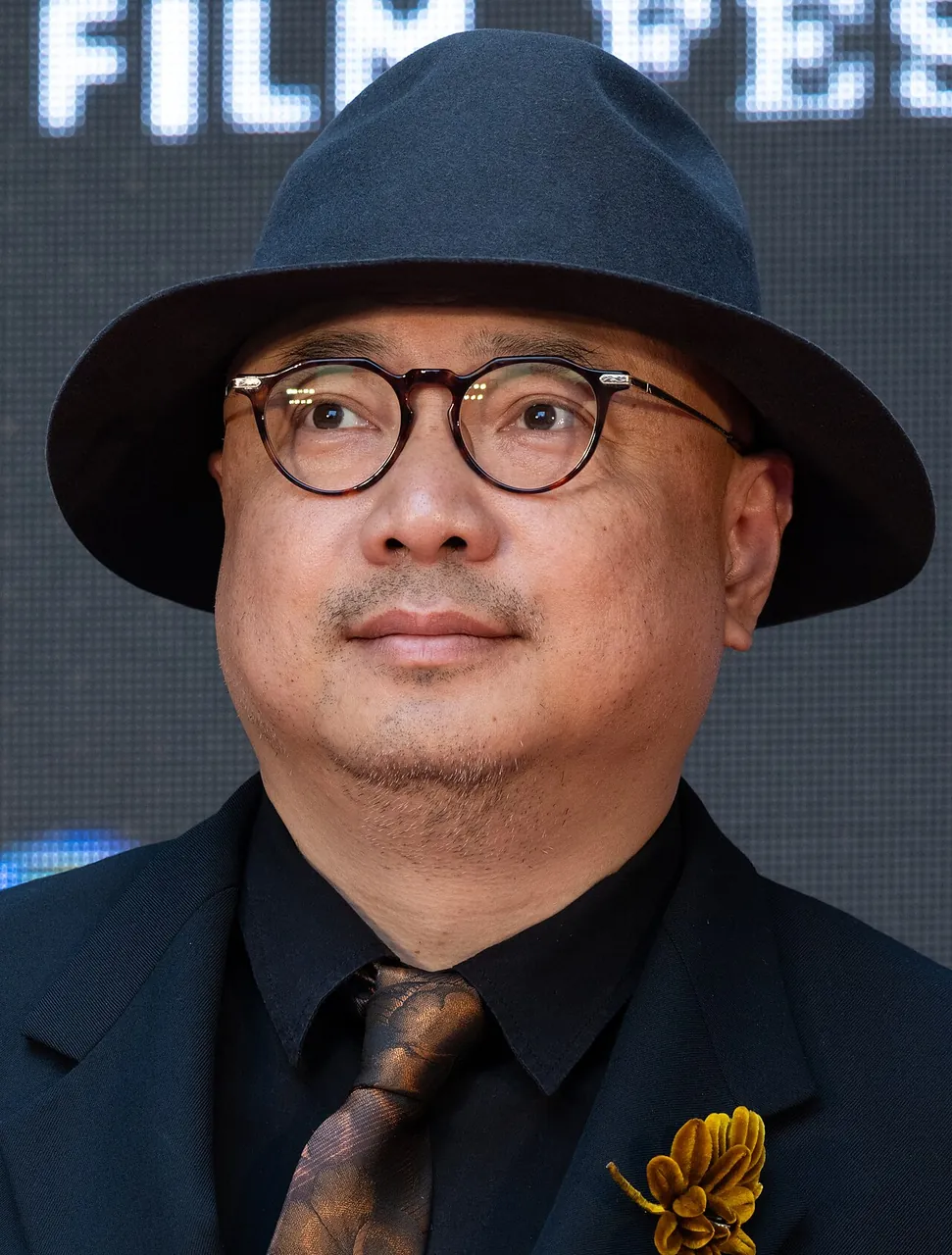 Xu Zheng, photo 1 of 1