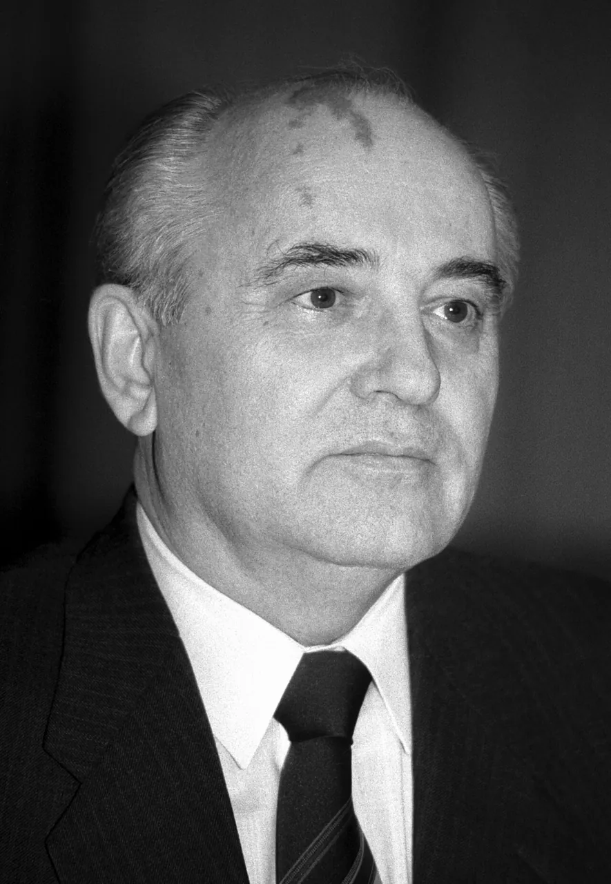 Mikhail Gorbachev, photo 1 of 3