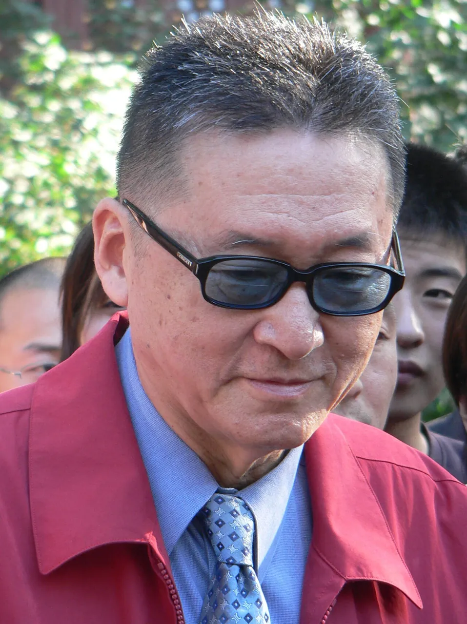 Li Ao, photo 2 of 2