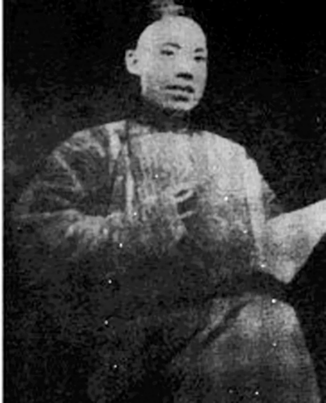 Yang Shenxiu, photo 1 of 1