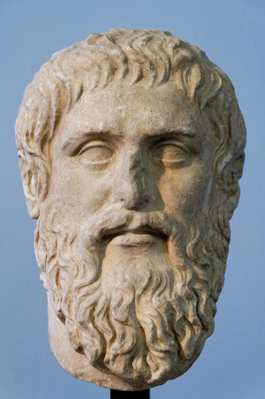 Plato, photo 1 of 1