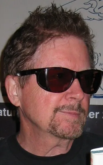 Tom Robbins, photo 1 of 1