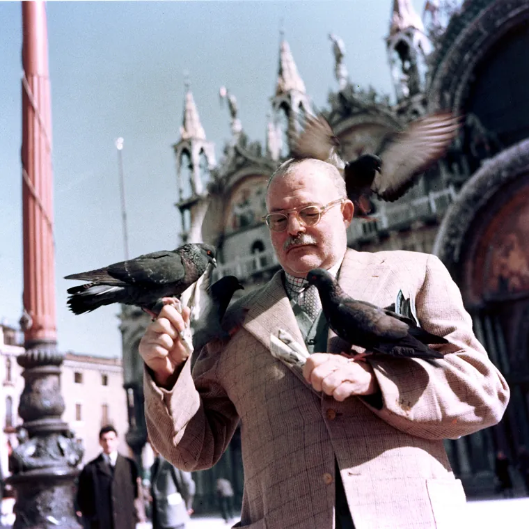 Ernest Hemingway, photo 3 of 3