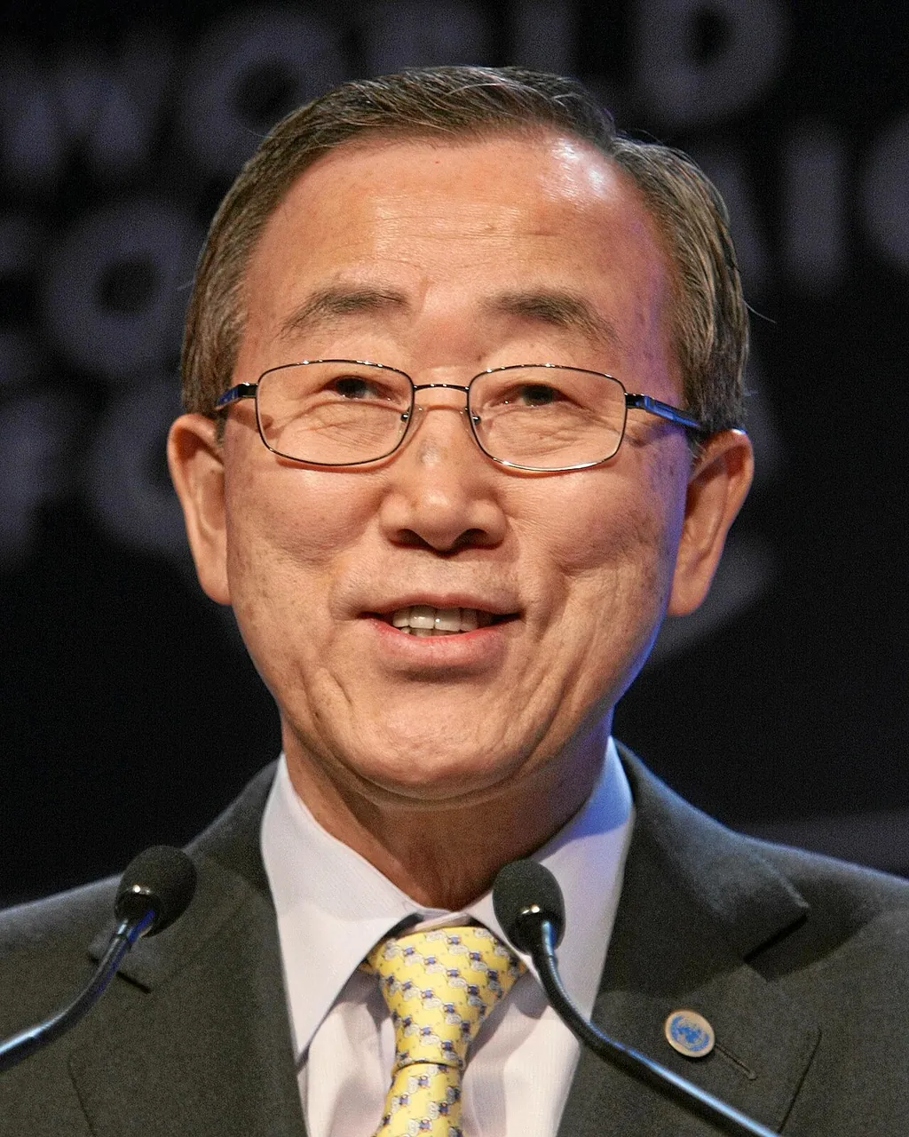 Ban Ki-moon, photo 1 of 3
