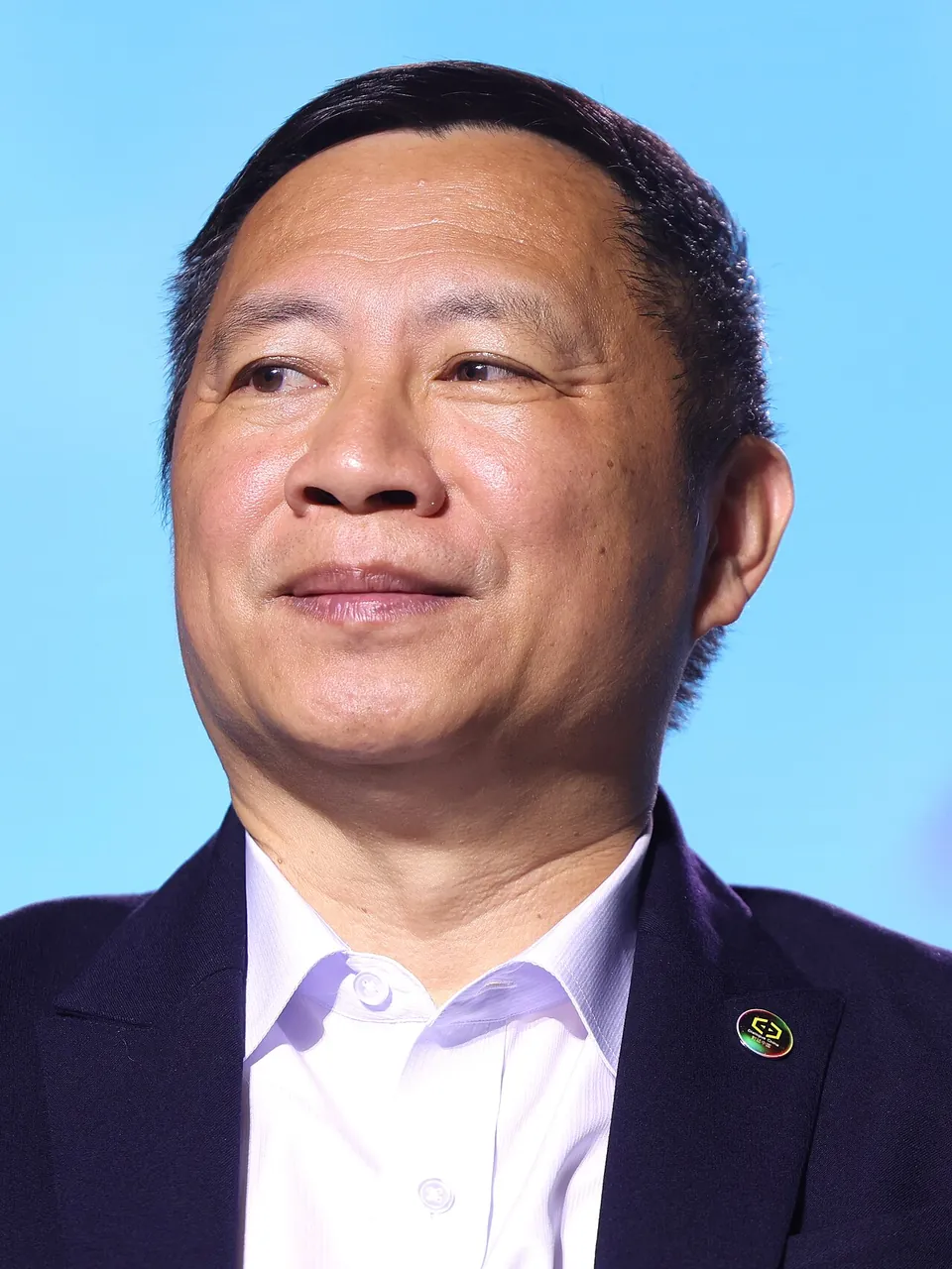 Wang Dan, photo 2 of 2