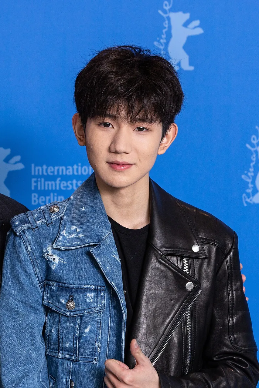 Roy Wang, photo 2 of 3