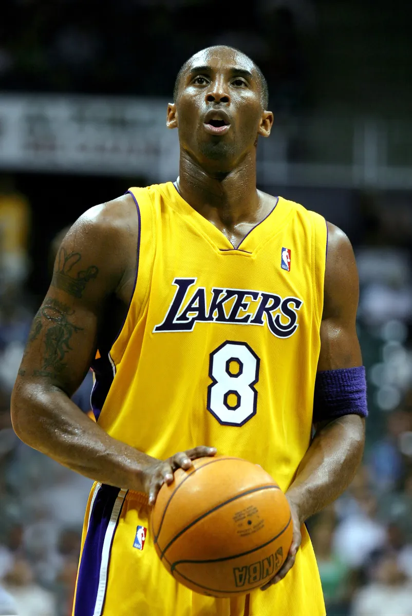 Kobe Bryant, photo 2 of 3
