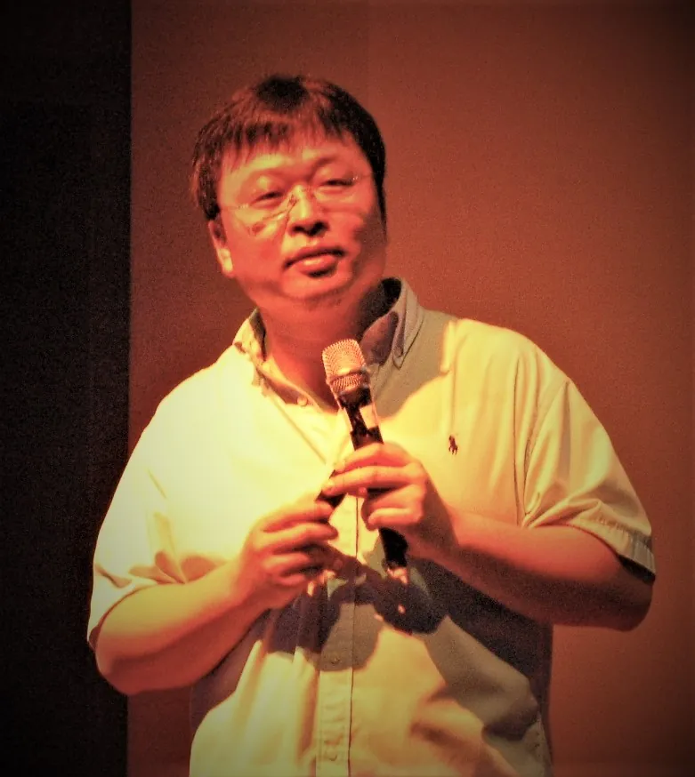 Luo Yonghao, photo 1 of 1