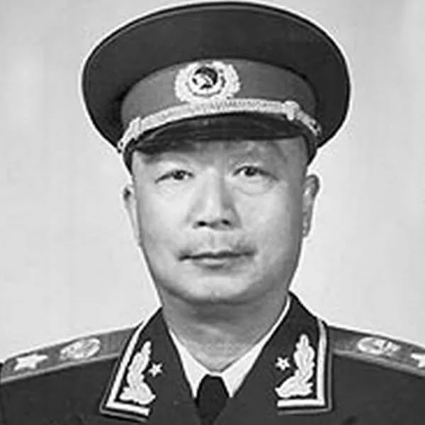 Nie Rongzhen, photo 1 of 3