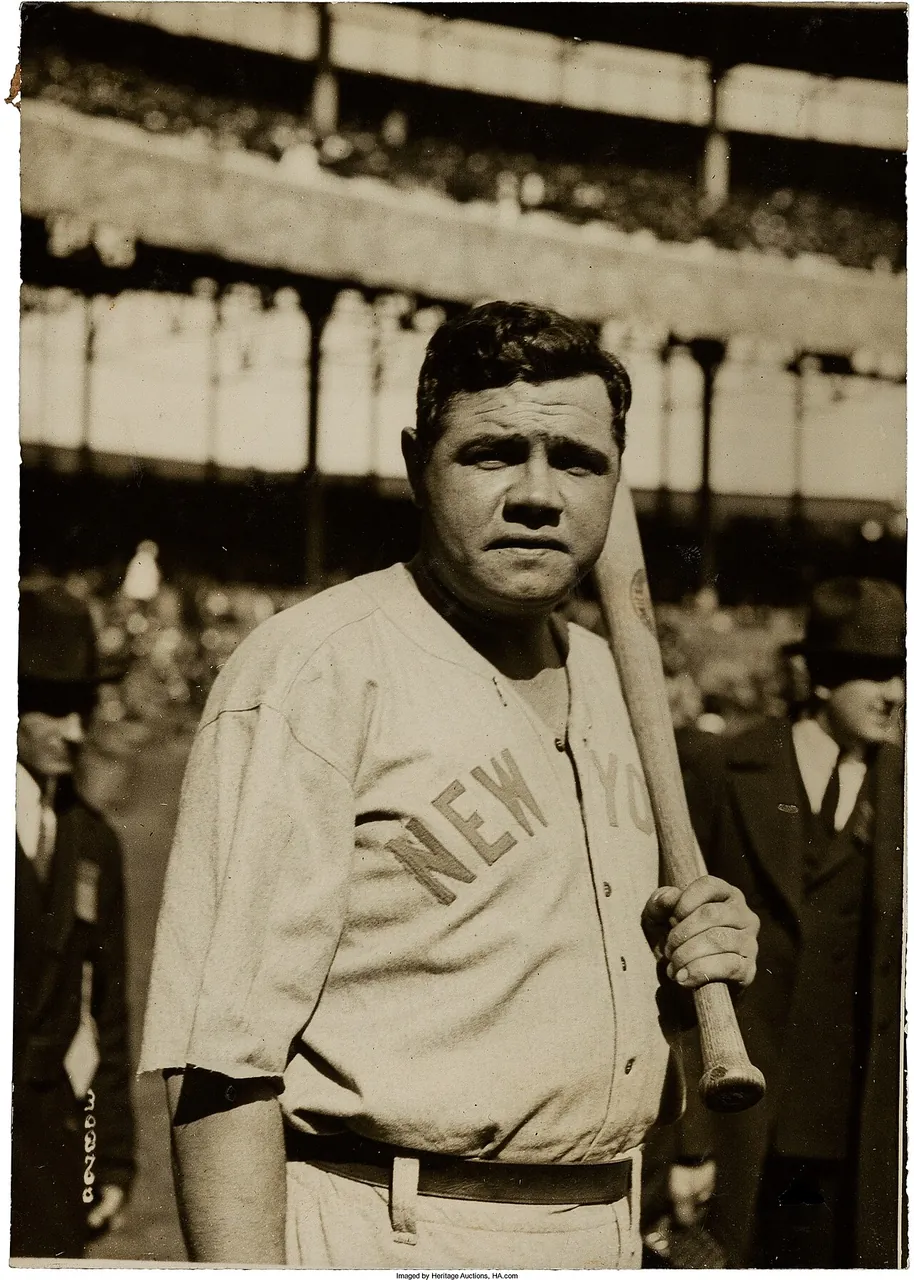 Babe Ruth, photo 2 of 3