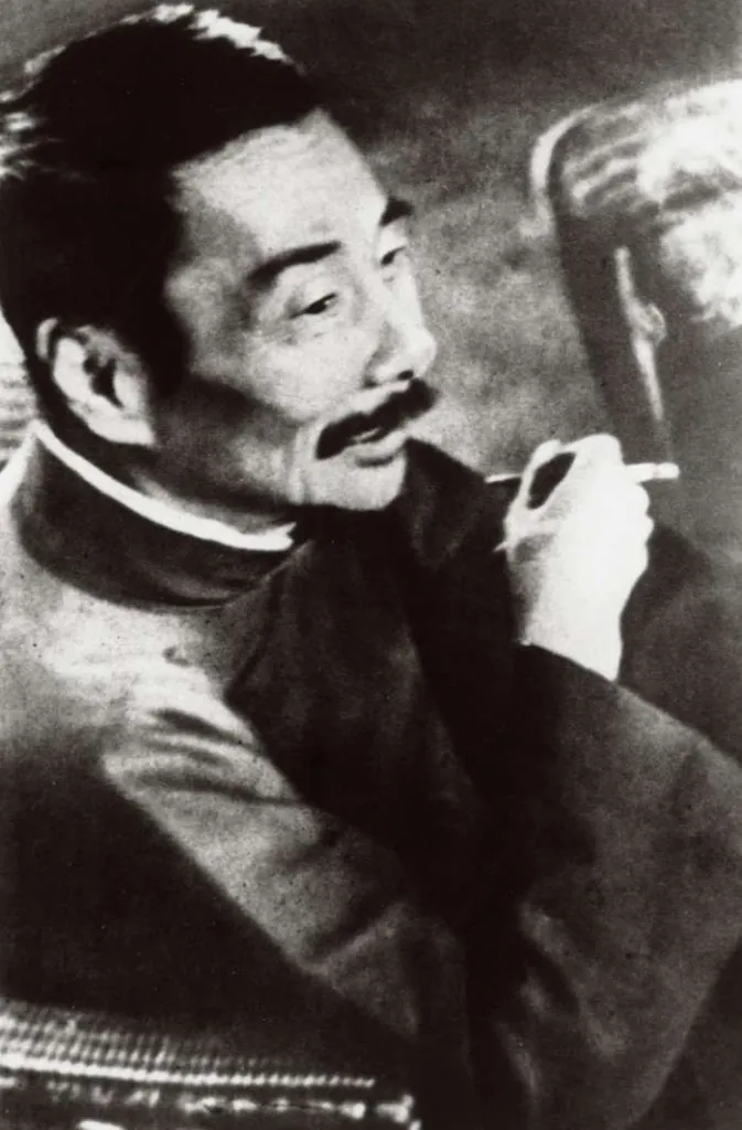 Lu Xun, photo 3 of 3